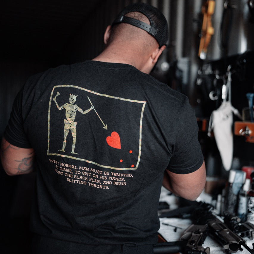 Hoist The Black Flag Savage Ta - огляд і ціна Streetwear Brand Tees